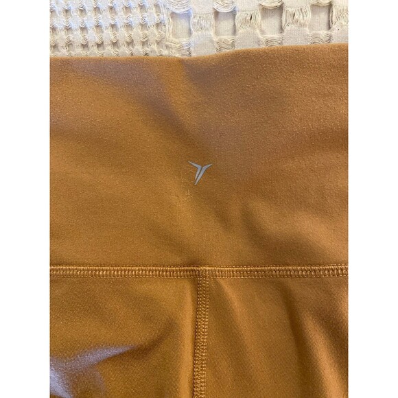 Old Navy Shape wear Shorts Size XL Tan Tummy & Thigh Control for Smaller Look - Picture 4 of 7